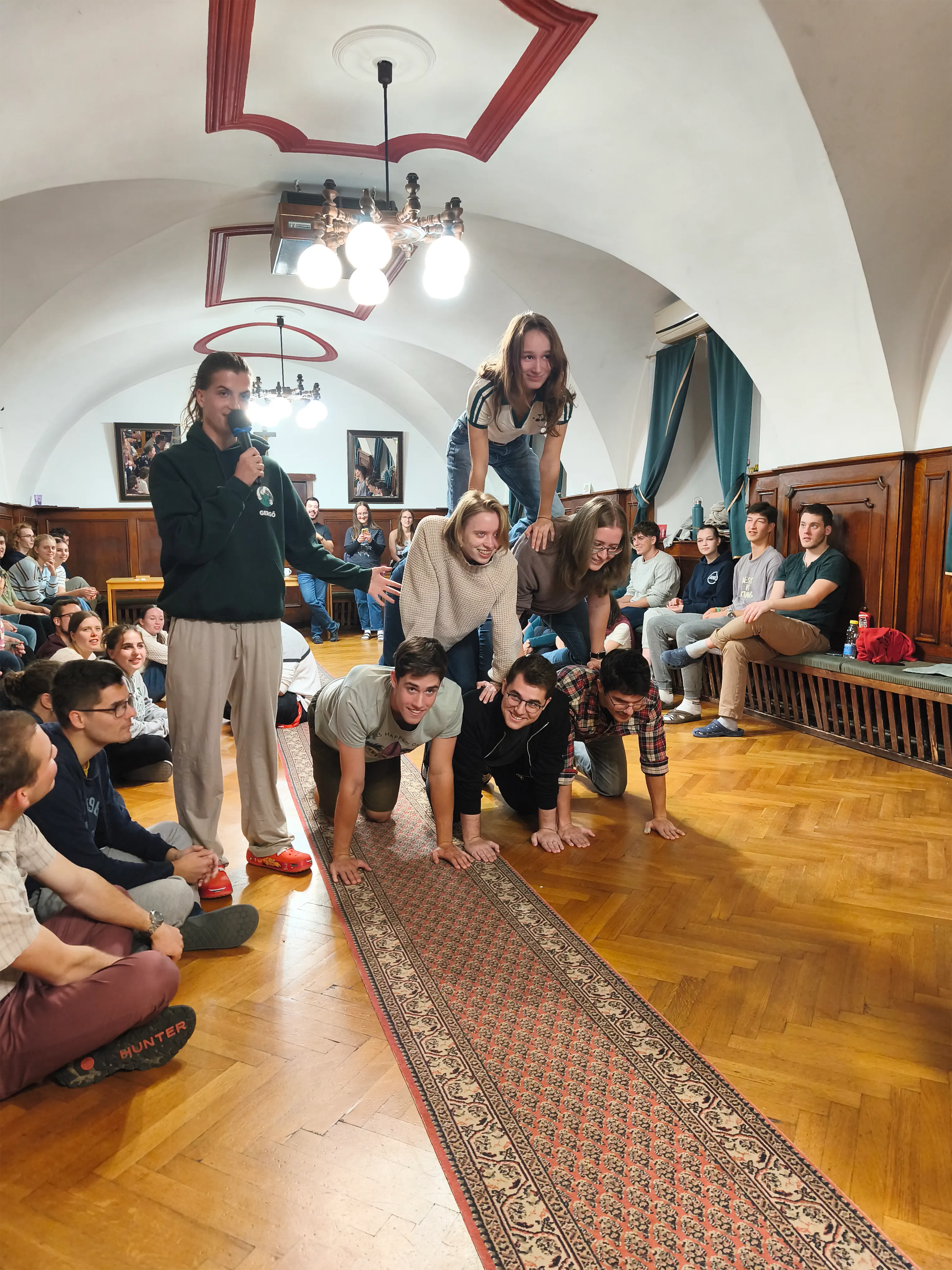 2025. IsmerkedősEst thumbnail